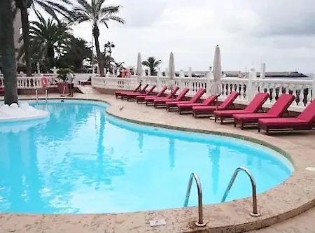 Atlantic Ocean & Beach Views - Holiday Club דירה
